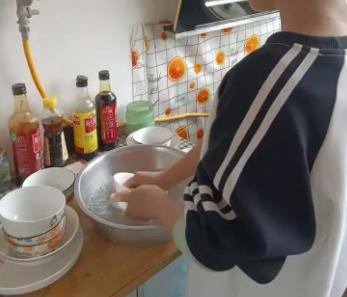 万宁帮妈妈做家务的收获有哪些？